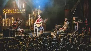 Manu Chao, sense brúixola ni fre a l'Empordà