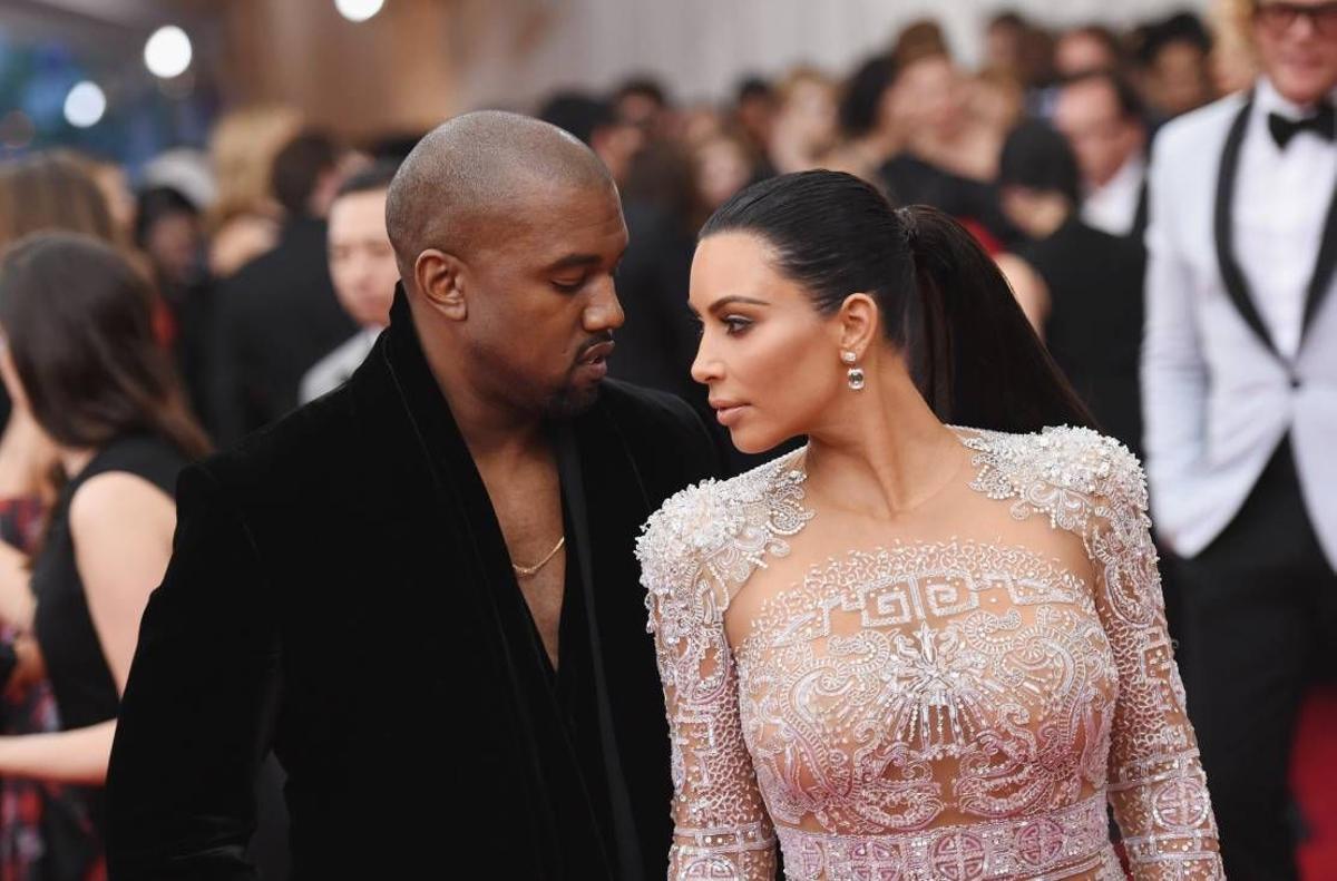 Kim Kardashian y Kanye West en la gala en 2015 en el Metropolitan Museum of Art