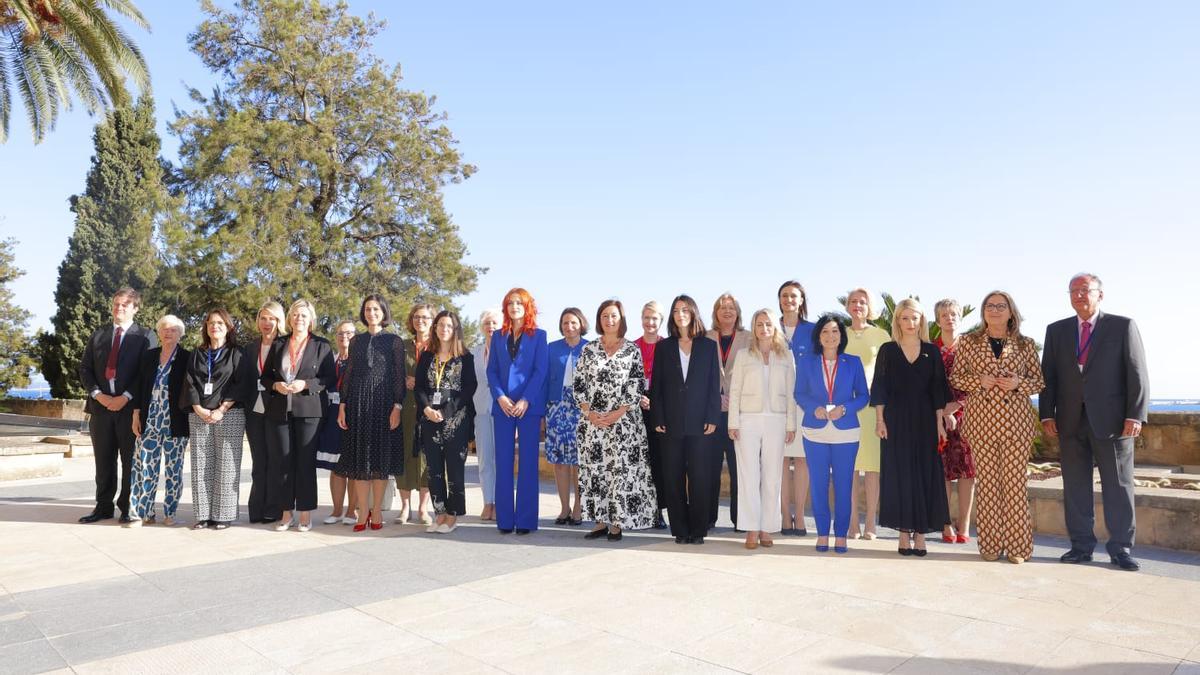 Participantes en la inauguración de la  Conferencia de Presidentes de Parlamentos de la Unión Europea en Palma