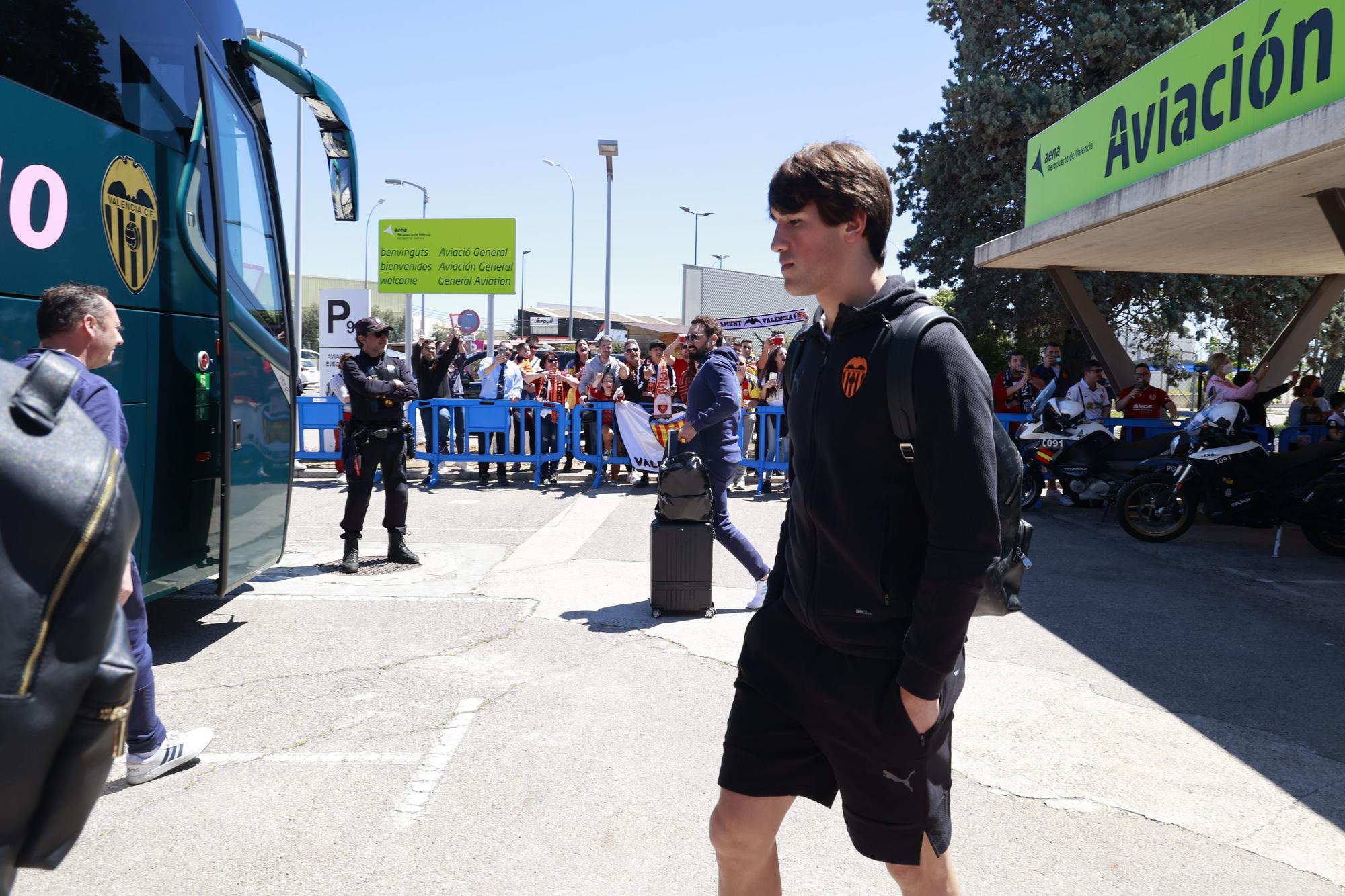 Así ha recibido la afición recibe al Valencia CF en Manises