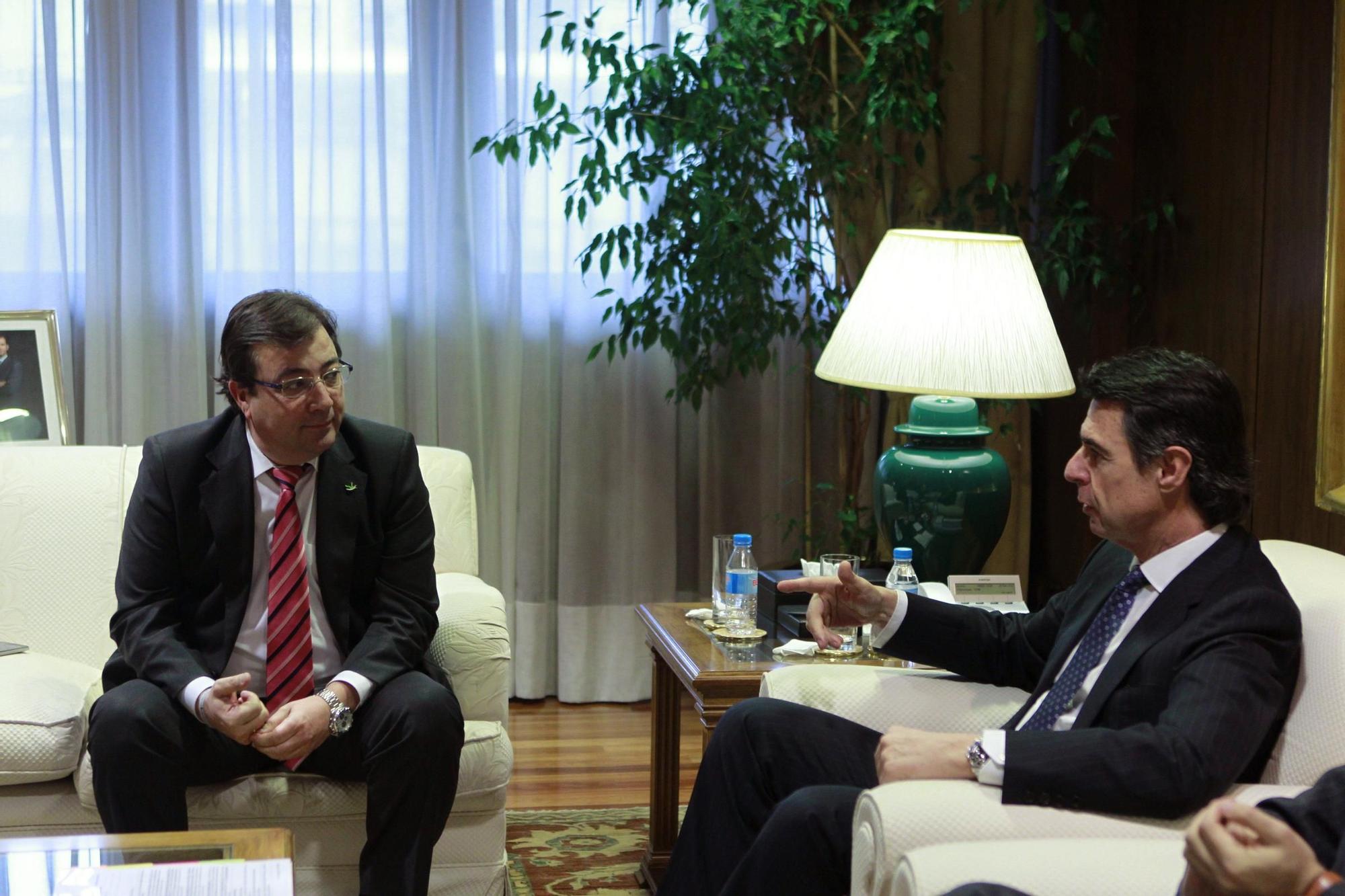 Guillermo Fernández Vara, 30 años al servicio de Extremadura