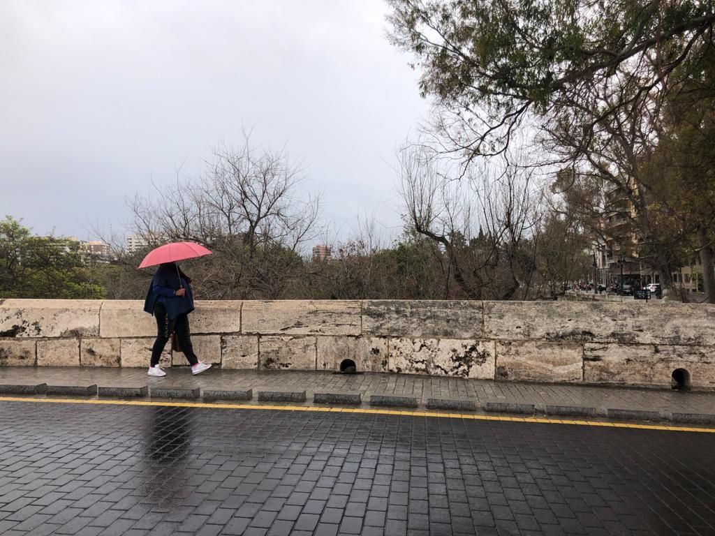 Lluvia en València: comienza la ola de frío del puente de San José