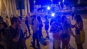 Desconcierto a las puertas del festival Cruïlla por el corte de metro y tranvía