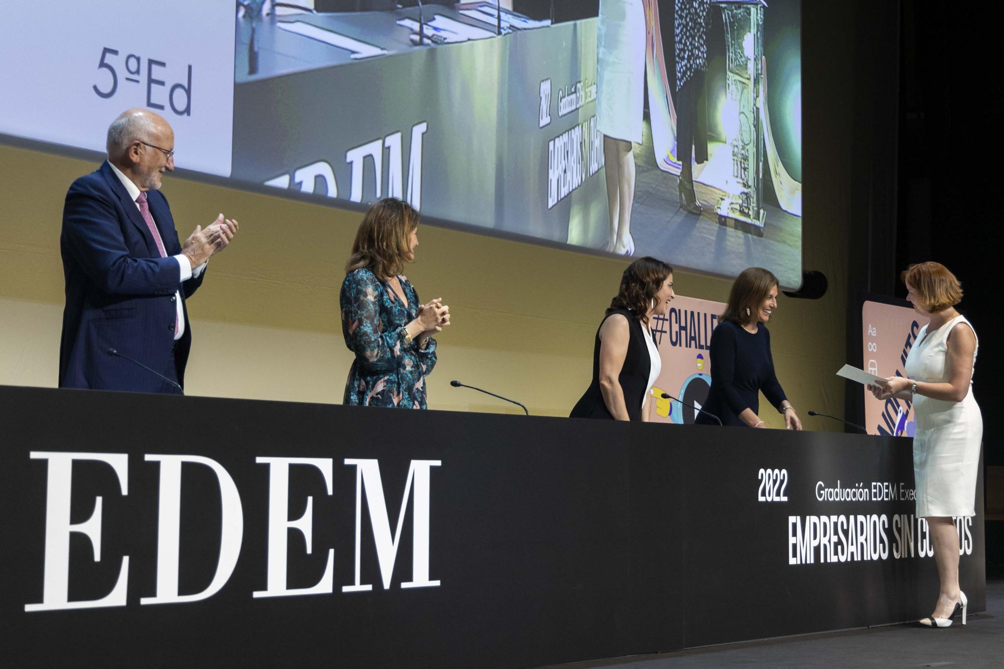 Graduación alumnos EDEM Escuela de Empresarios 2022 en València