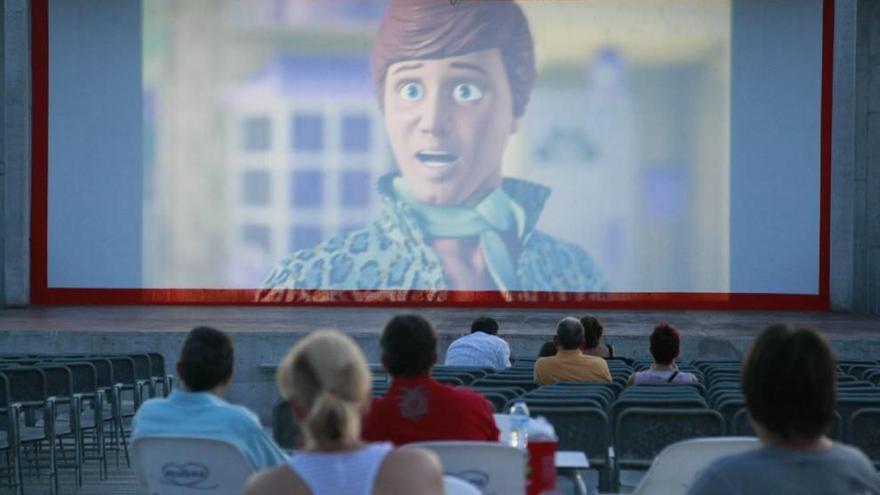 El cine de verano del parque de Fofó no abrirá este verano.