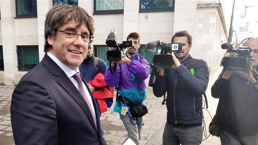 Puigdemont, en libertad tras comparecer ante la justicia belga tras la nueva euroorden