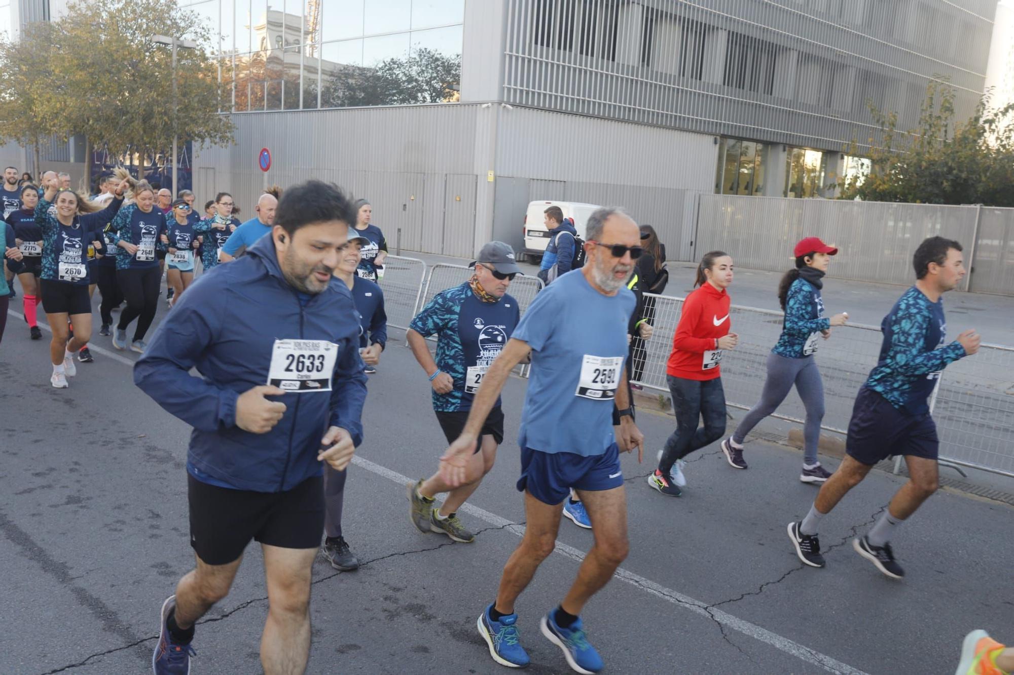 Búscate en la carrera 'Pas ras al port' de València