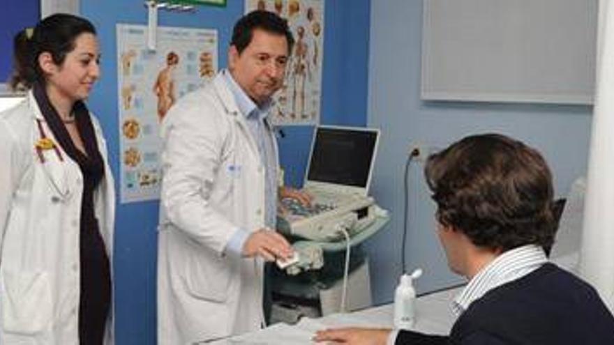 Extremadura, la quinta región con más médicos en la sanidad pública