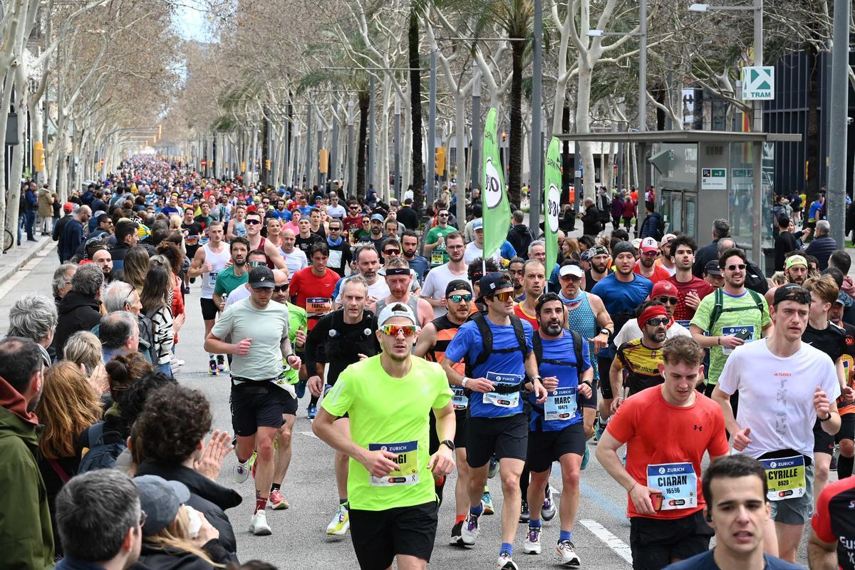 ¿Has participado en la Marató de Barcelona 2024? ¡Búscate en las fotos¡