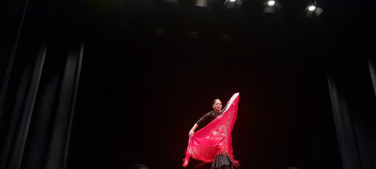 GALERÍA | Gala de baile para celebrar el fin de curso de la Asociación "Flamenco y Compás de Toro"