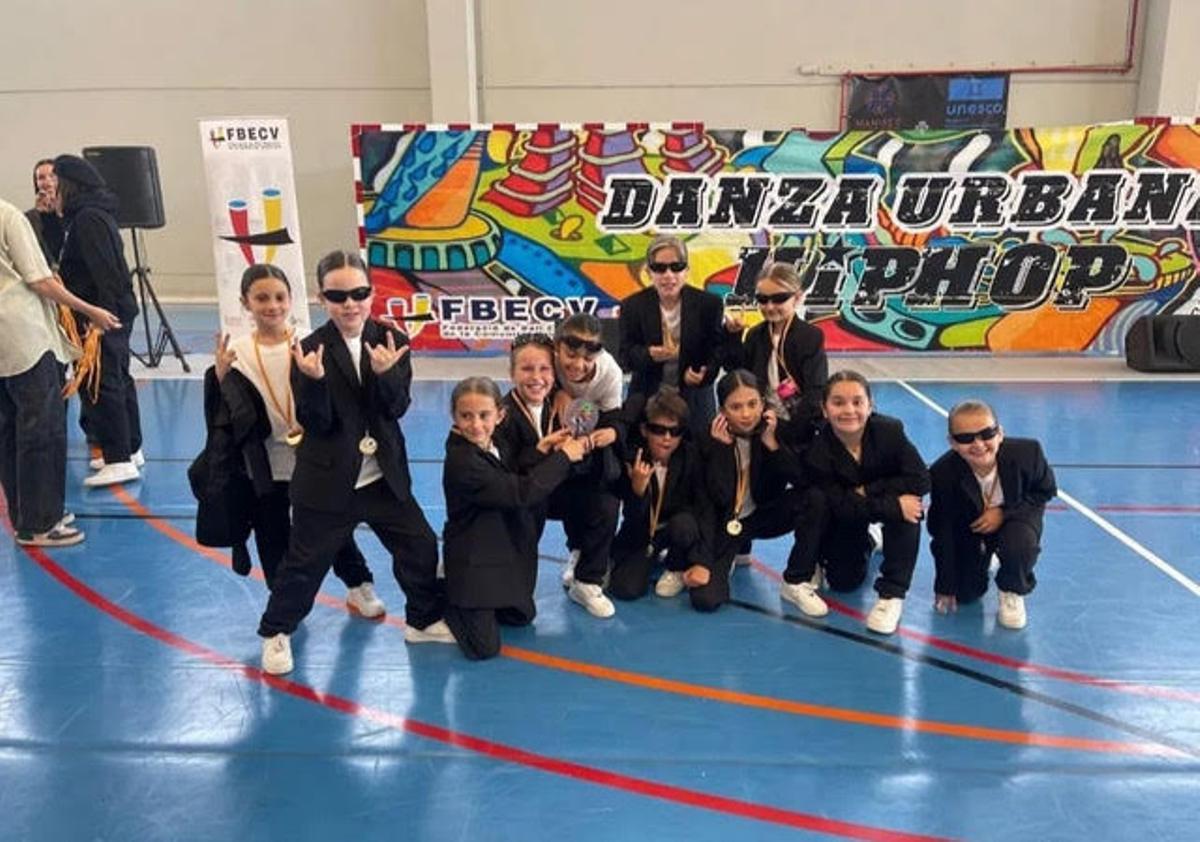 Las Nanas es otro grupo de la escuela Dance Room Gandia