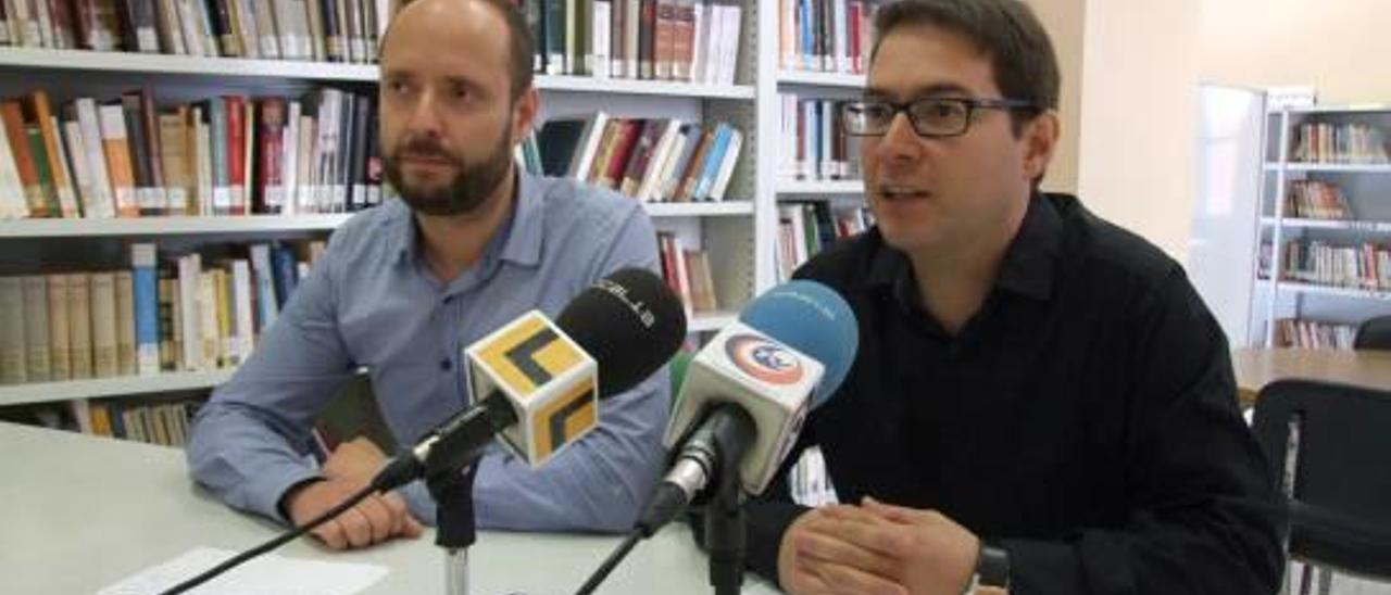 Ontinyent amplía 100 horas el tiempo de uso de la biblioteca durante la época de exámenes