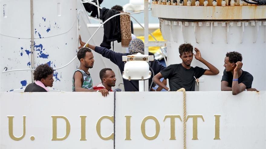 La ONU insta a Italia a liberar a los 150 inmigrantes del barco &#039;Diciotti&#039;