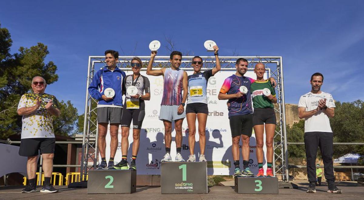 Los mejores en la prueba de diez kilómetros, en el podio. | KUMULUS