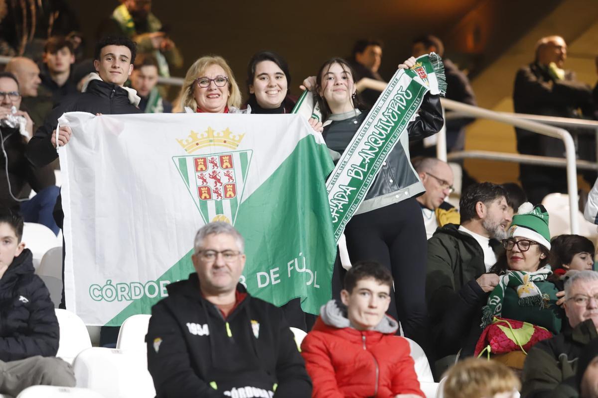Córdoba CF-Real Valladolid | Las imágenes de la afición en El Arcángel