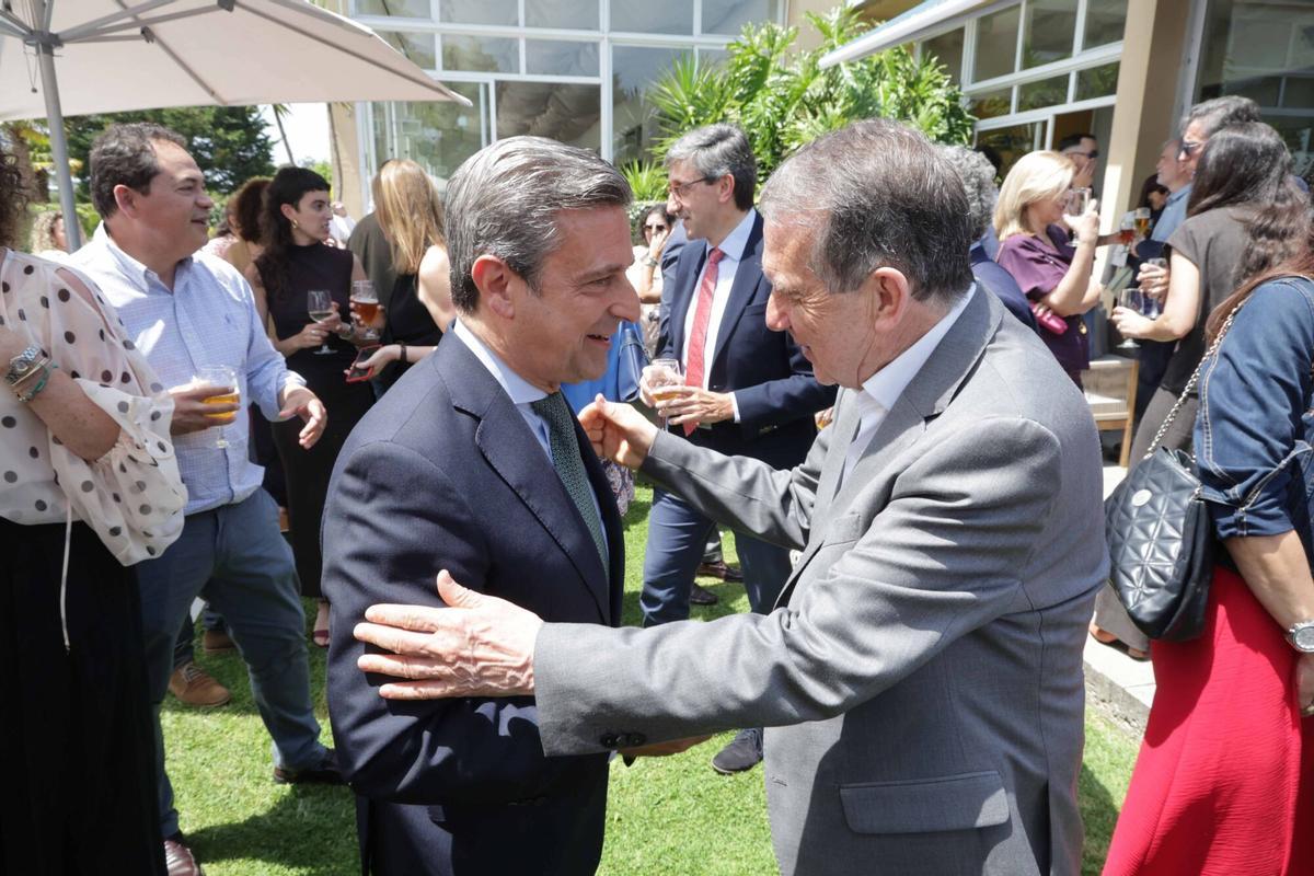 La calurosa despedida a Germán Serrano, el eterno juez decano de Vigo