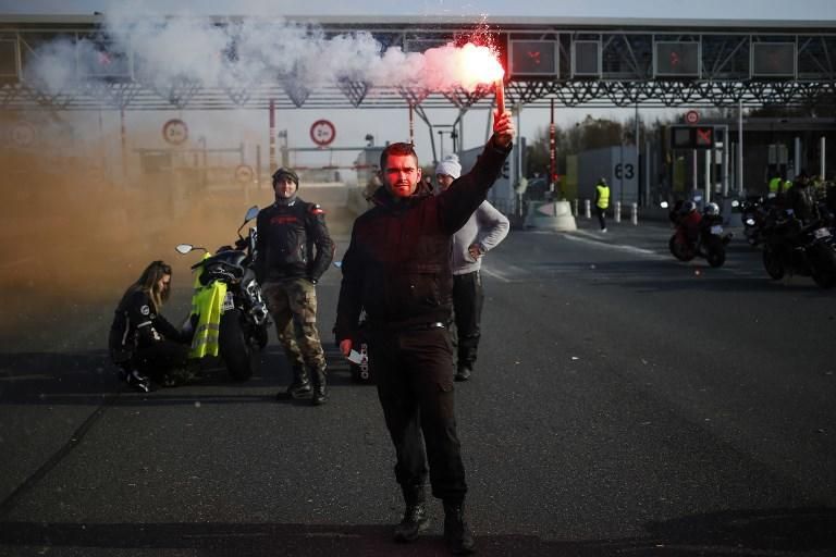 Los ''chalecos amarillos'' protestan en Francia