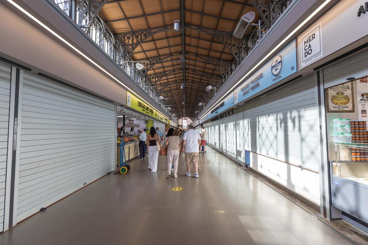 Mayoría de negocios cerrados en el Mercado Central durante el mes de agosto