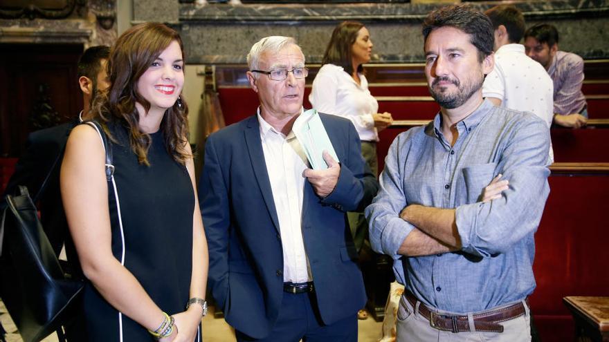 Joan Ribó junto a Sandra Gómez y Jordi Peris en el primer Debate del Estado