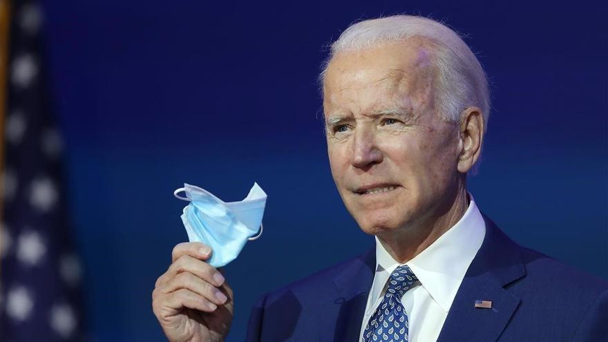 Biden &quot;suplica&quot; a los estadounidenses que usen la mascarilla