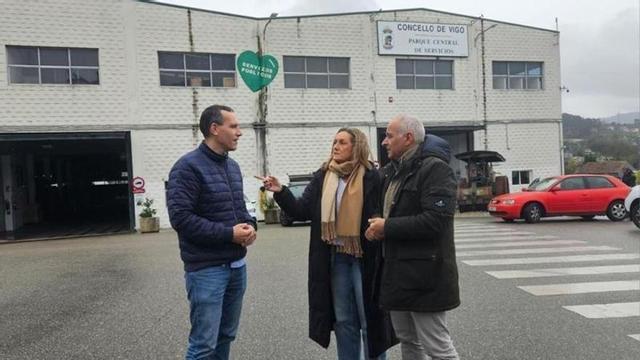 Luisa Sánchez, con Fernando G. Abeijón y Daniel Benavides en Santa Cristina.