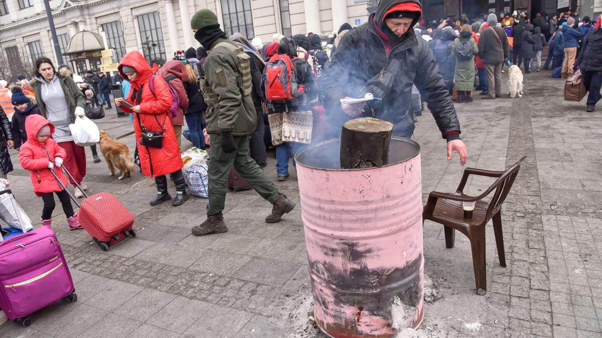 Ukrainian refugees at the train station in Lviv