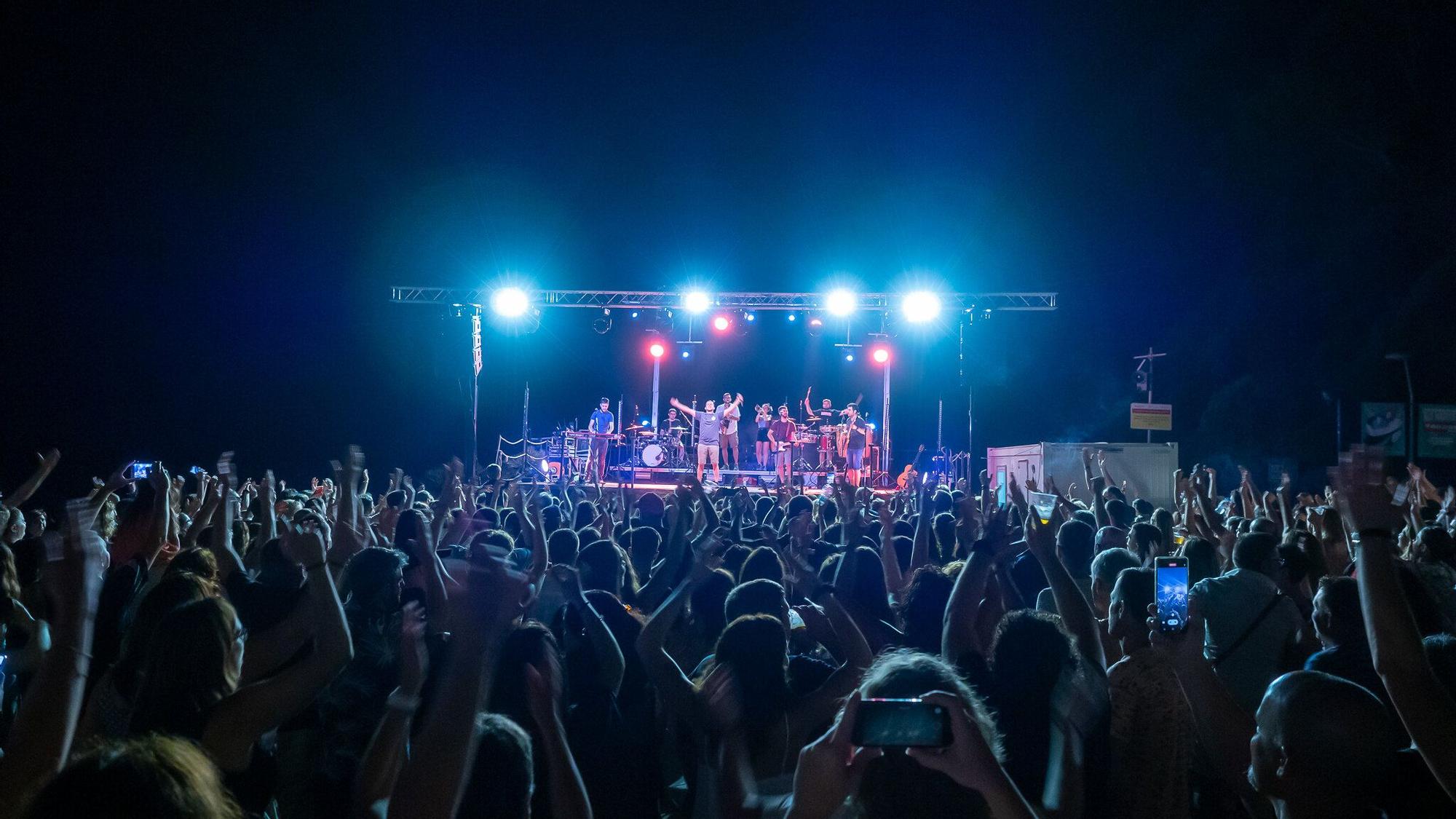 Lloret Outdoor Summer Festival aglutina la oferta cultural del municipio con todo tipo de actuaciones.