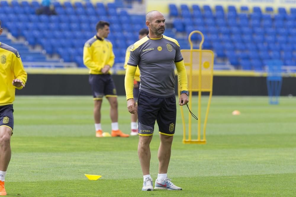 Entrenamiento de la UD previo al partido contra el Betis (18/04/2018)