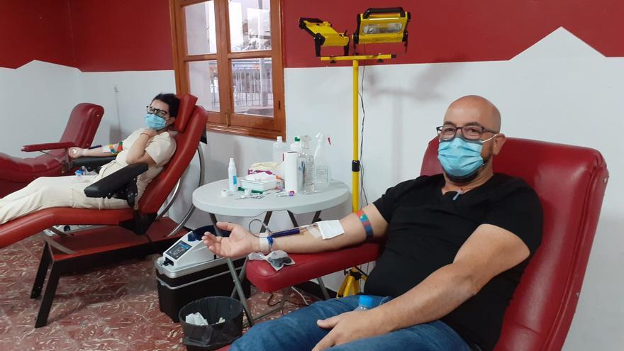 Hemodonación mantiene operativo el punto temporal de donación de sangre de Santa María de Guía