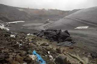 Un tercio de la basura que se genera en Galicia termina depositada en vertederos