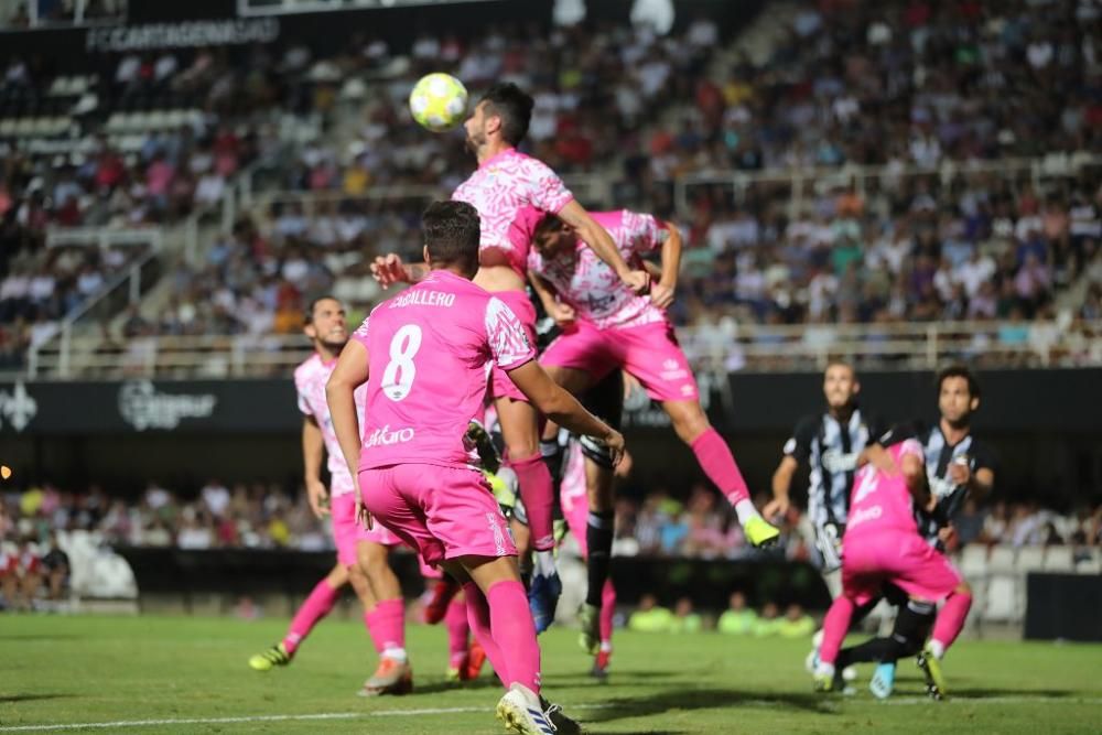 El FC Cartagena da por bueno el empate