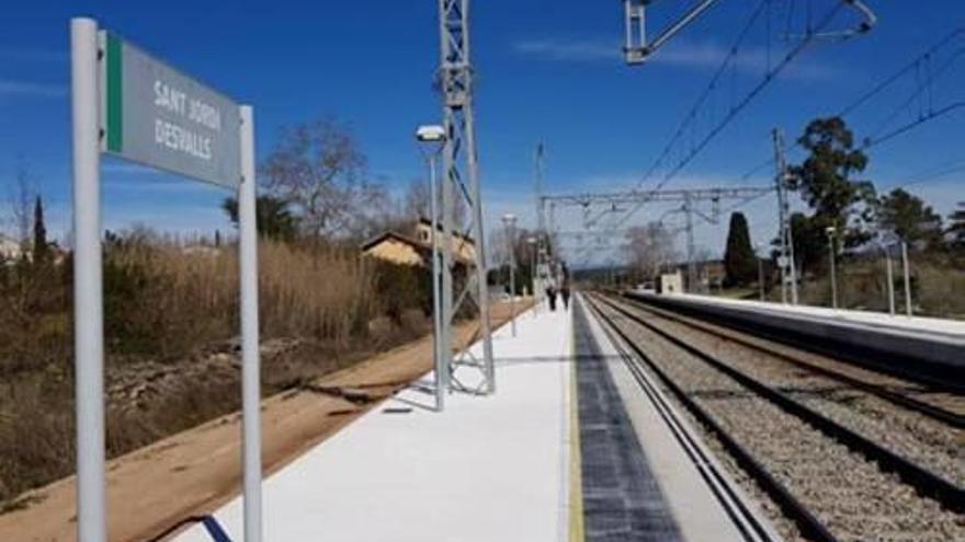 L&#039;estació de tren de Sant Jordi Desvalls.