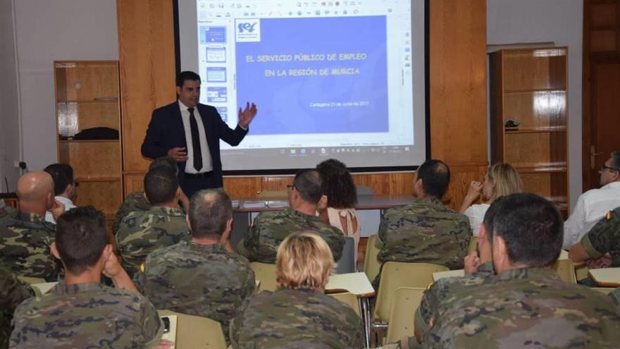 Orientación laboral  a militares próximos a abandonar el Ejército