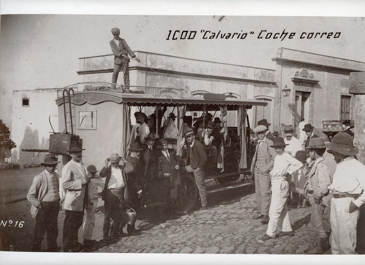 Los primeros ómnibus de El Calvario