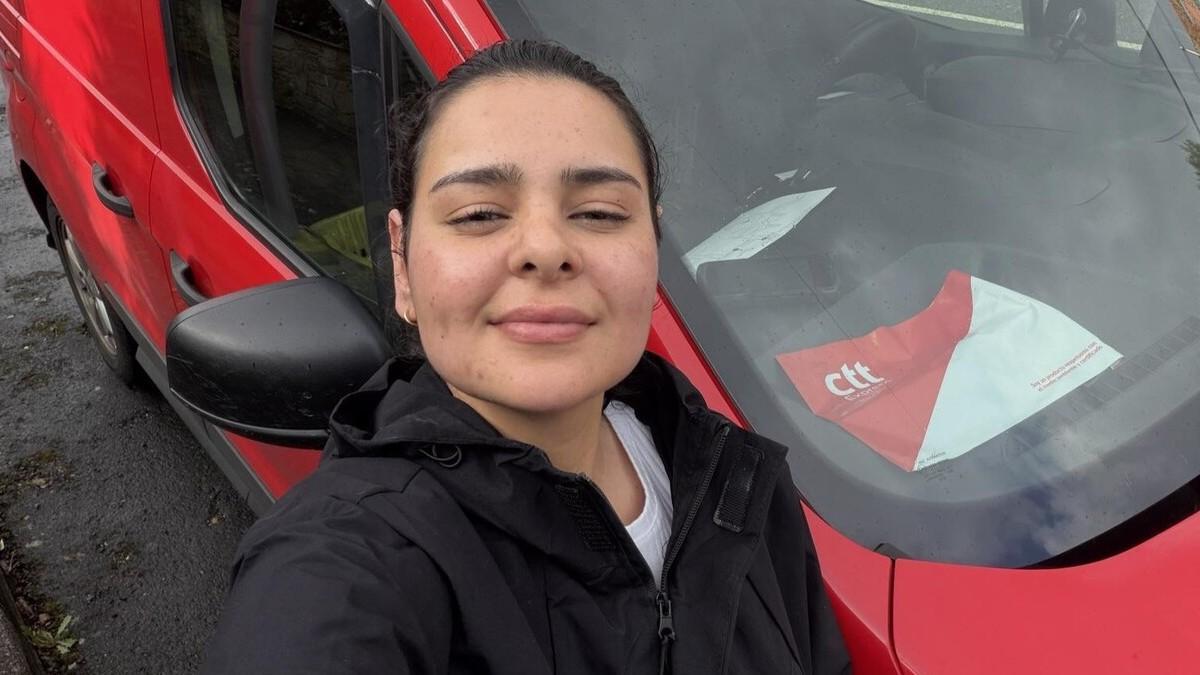 Andrea, la repartidora señalada por error en Teo ante la ola de robos que sufre la zona