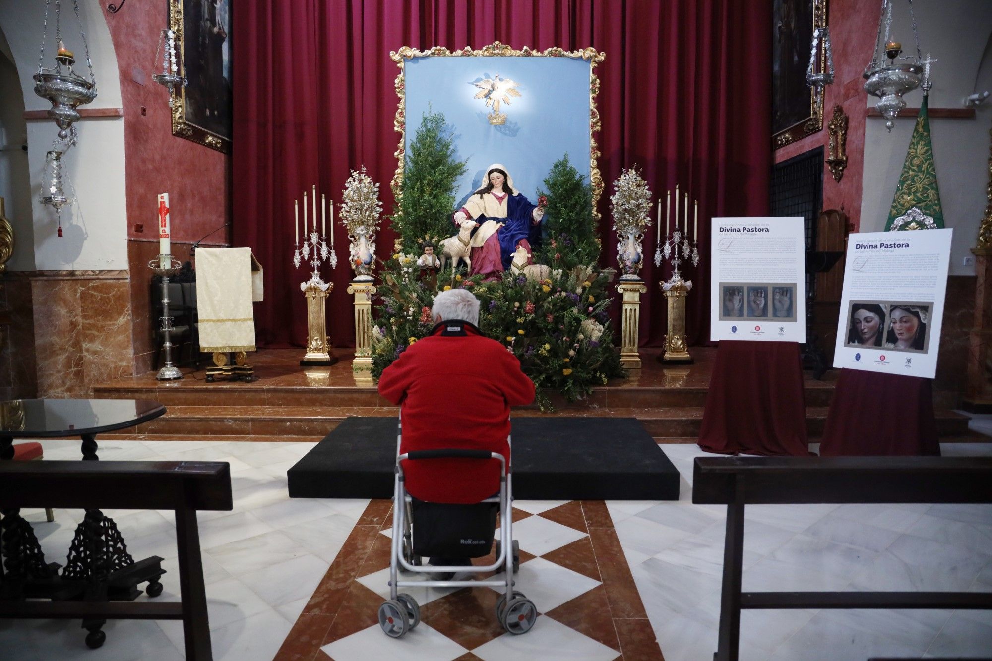 Así ha quedado la imagen de la Divina Pastora de Málaga, tras su restauración