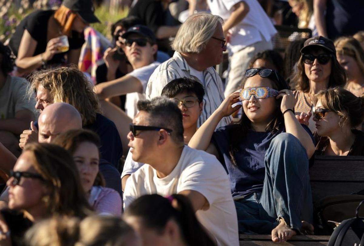 Las primeras imágenes del eclipse Las primeras imágenes del eclipse