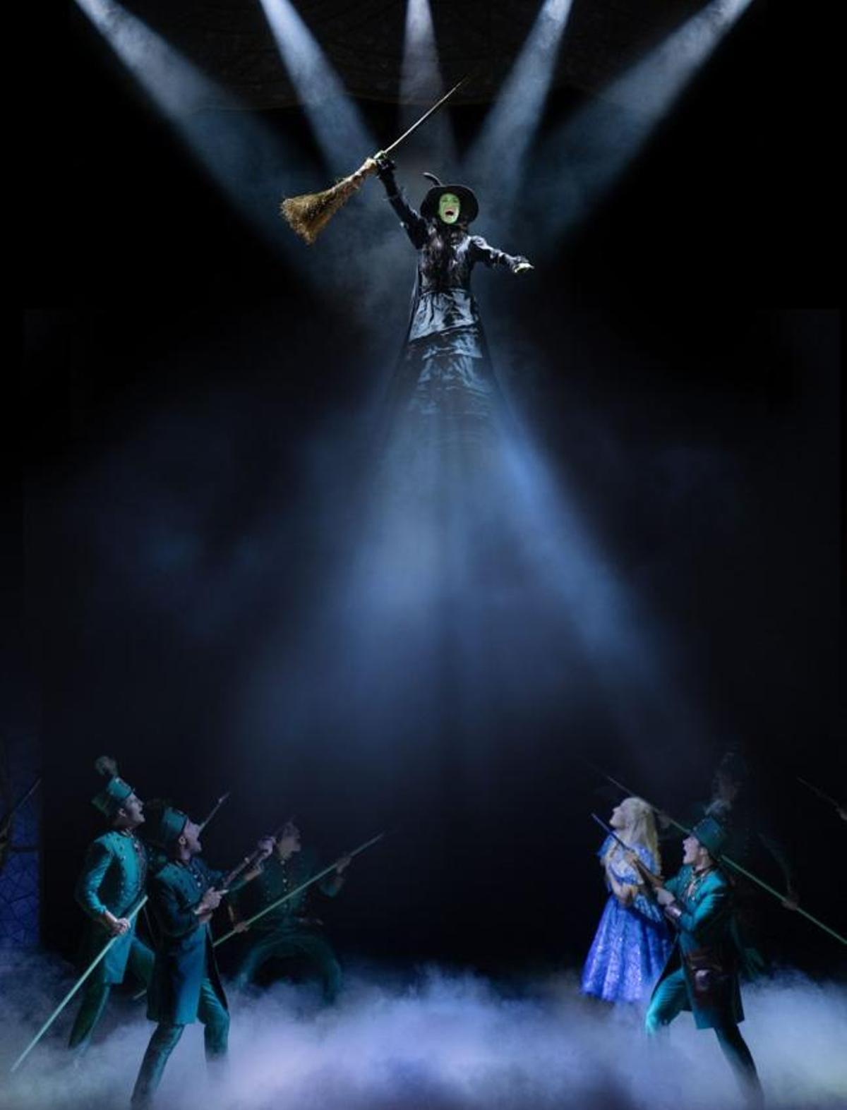 Cristina Picos como Elphaba, en Wicked.