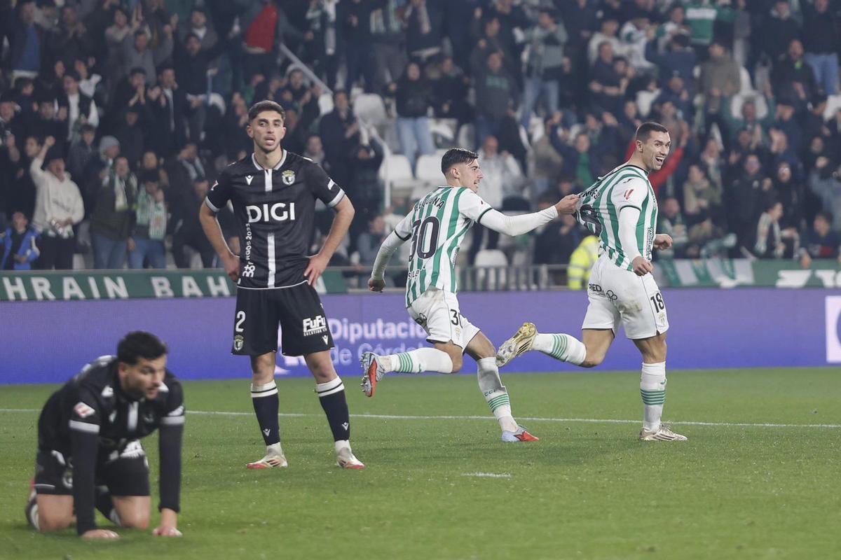 Córdoba CF-Burgos | Las imágenes del partido de LaLiga Hypermotion
