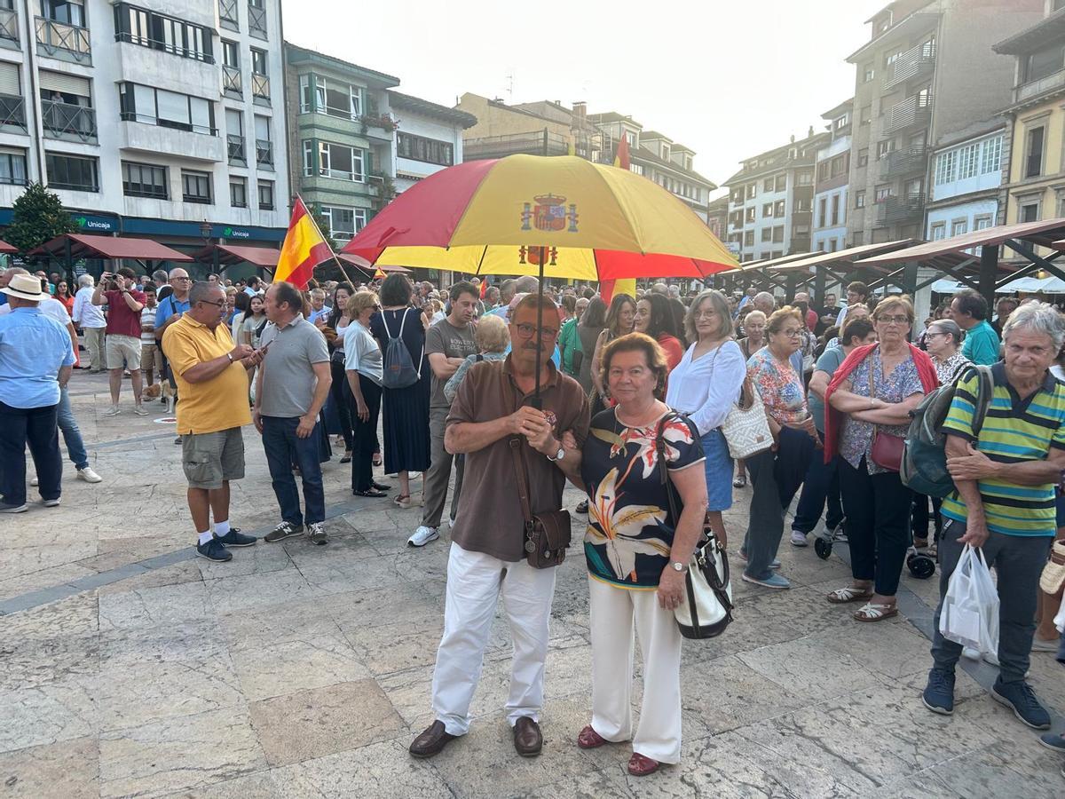 EN IMÁGENES: Concentración en Villaviciosa en apoyo de Ceuta EN IMÁGENES: Concentración en Villaviciosa en apoyo de Ceuta