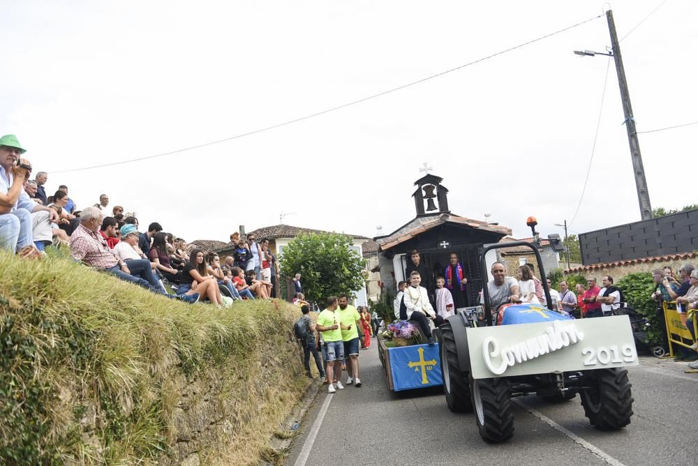 Desfile de las carrozas de Valdesoto