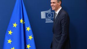 Espanya s’afegeix a la compra conjunta d’armes als EUA per enviar a Ucraïna abans de l’hivern Espanya s’afegeix a la compra conjunta d’armes als EUA per enviar a Ucraïna abans de l’hivern