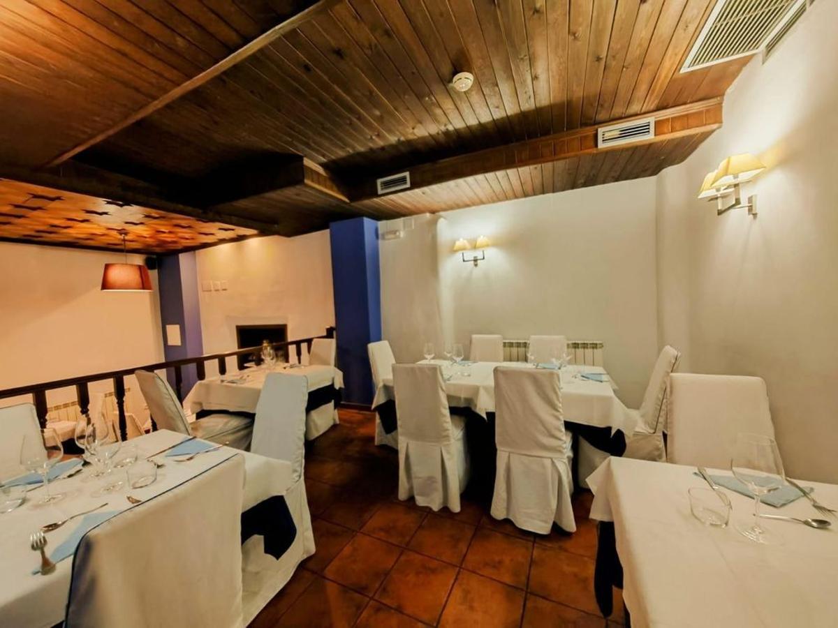 Interior del comedor del hotel a la venta en Calatayud