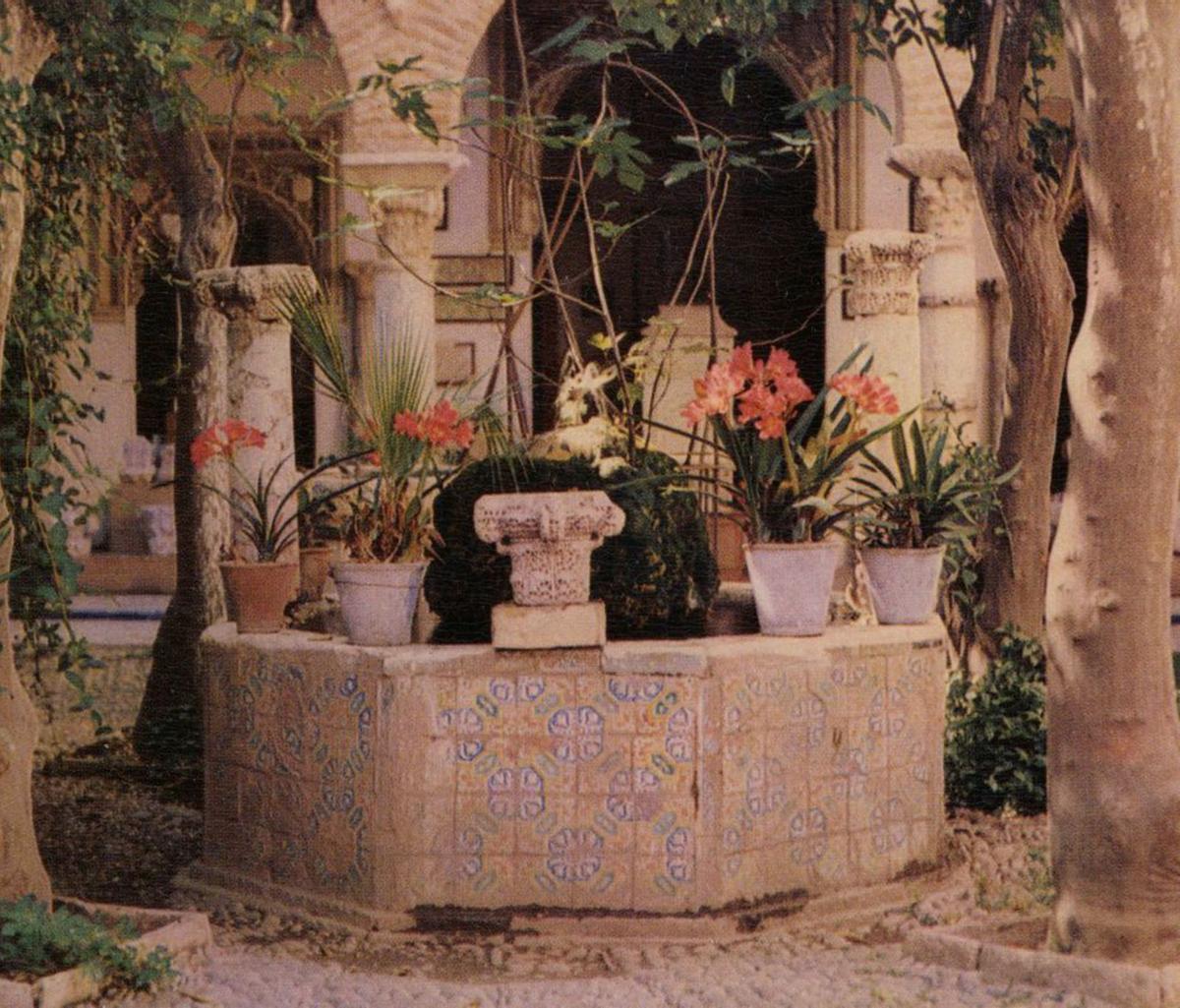Imagen del Museo Arqueológico en torno a 1955 en su sede de la Casa Mudéjar, hoy Casa Árabe.