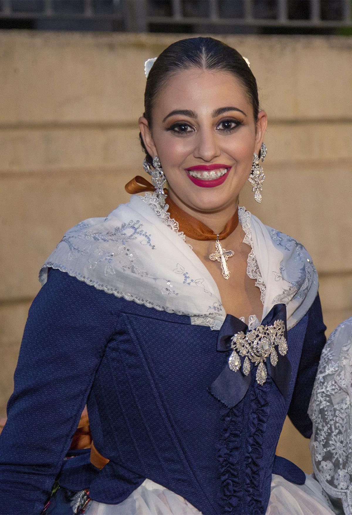 Eva Vicente luciendo el traje del siglo XVIII.