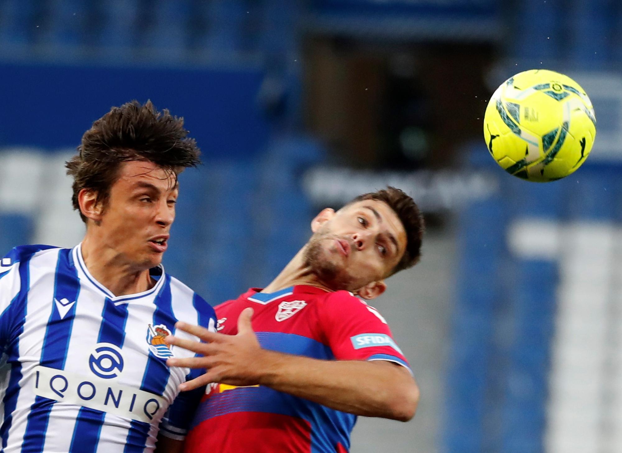 Las mejores imágenes del partido entre la Real Sociedad y el Elche CF