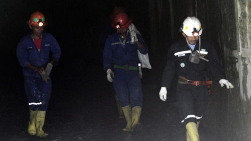 Los mineros vuelven a trabajar