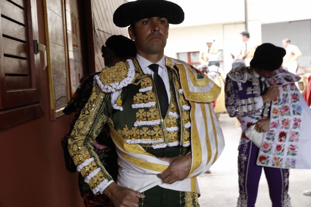 Perera pone el broche perfecto a la feria.