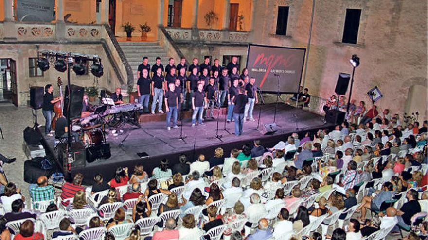 Mallorca Gay Men´s Chorus, buscando fondos para su cedé