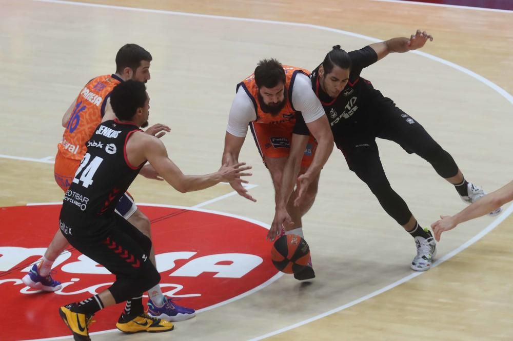 Valencia Basket Club - Retabet Bilbao Basket